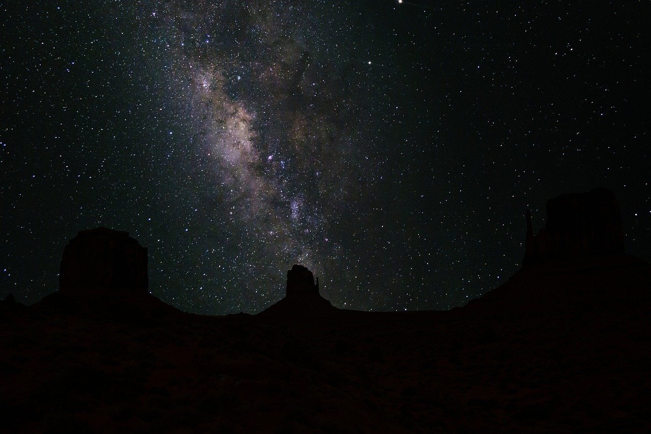 ‘Chemtrail’ Theories Warn of Health Dangers From Contrails. The Idea Takes Wing at Kennedy’s HHS.