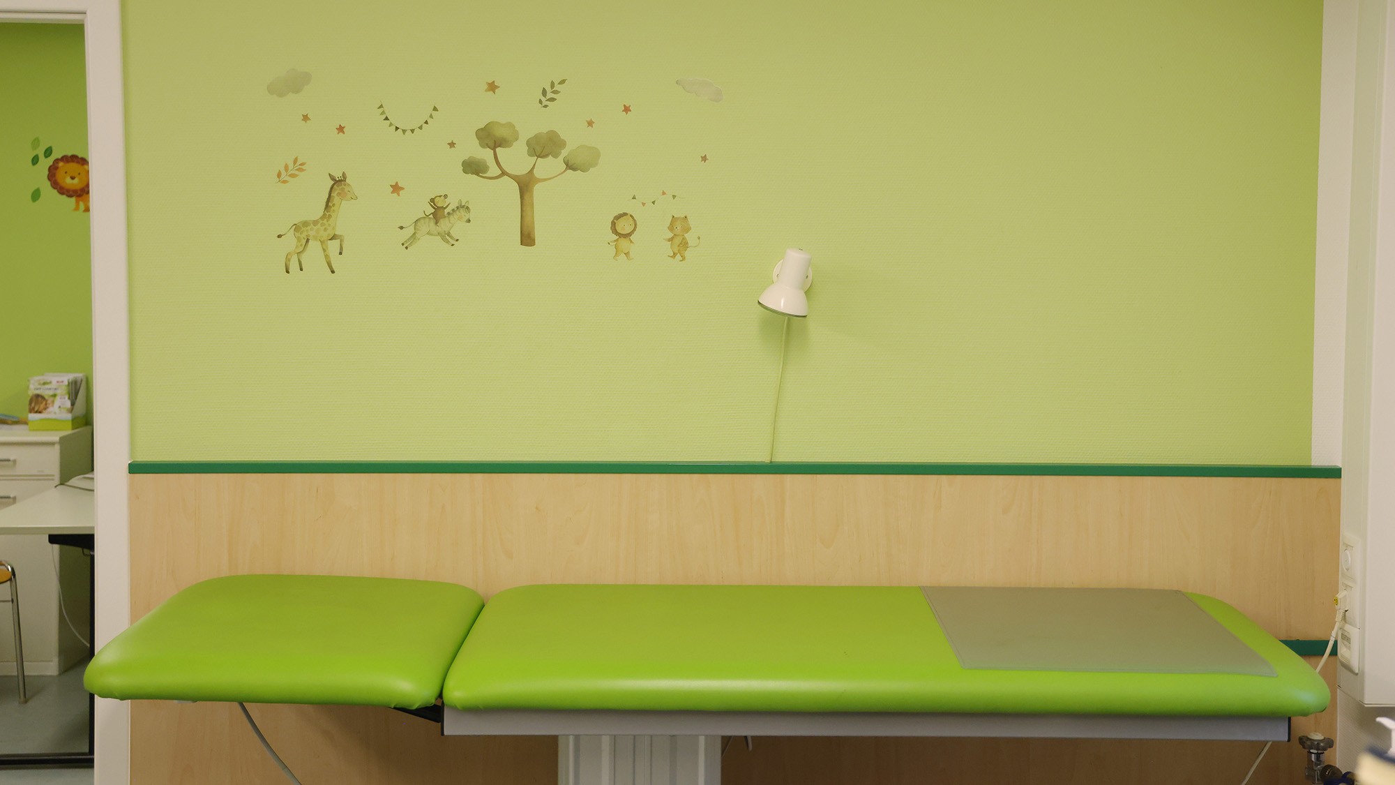 Pediatricians Can’t Bear These Costs