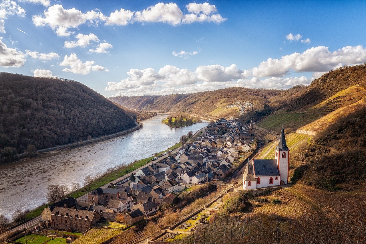 MIT engineers design proteins by their motion, not just their shape