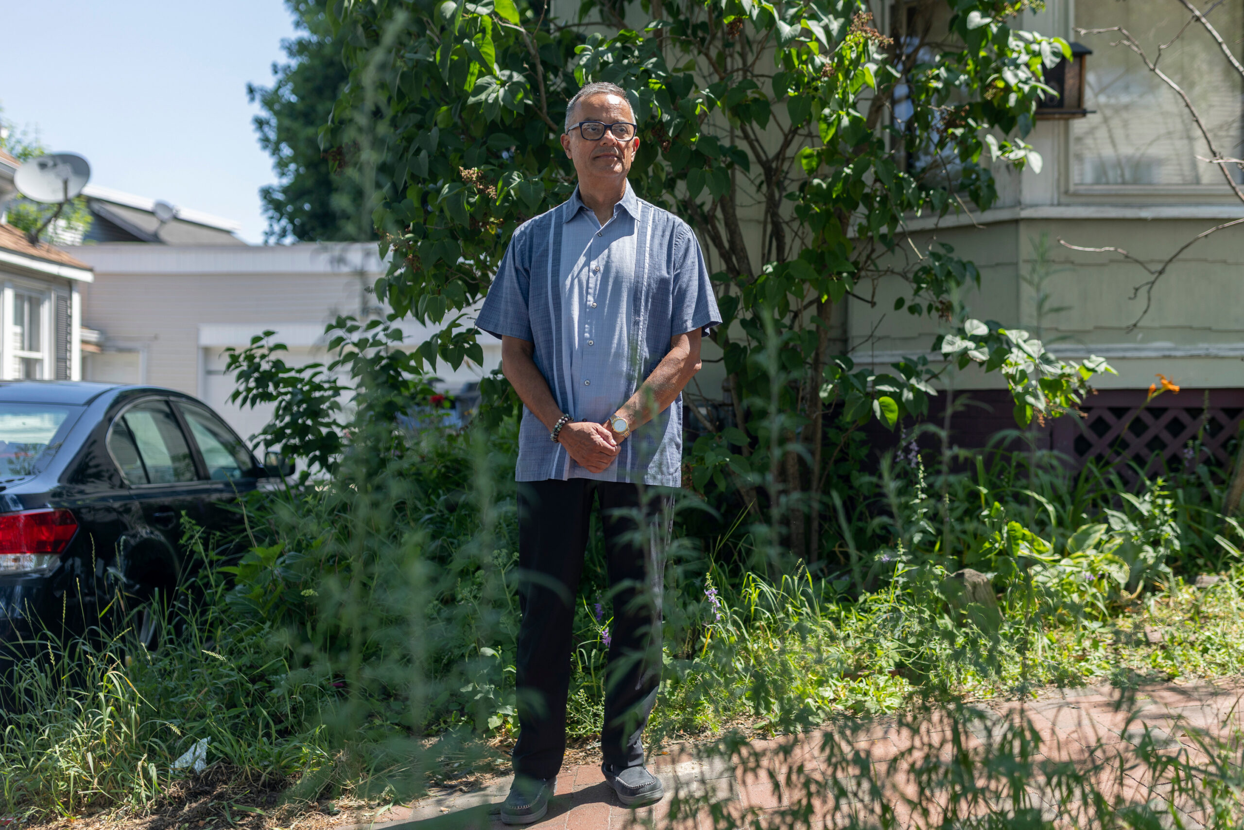 Uninsured but Undaunted, a Surgical Patient Searched the Globe for a Deal